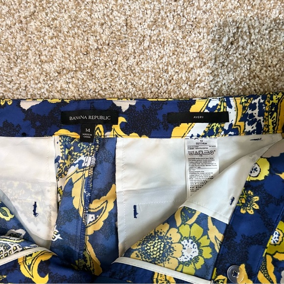 Banana Republic Avery Yellow Floral Paisley Pants Crop Women’s 14 - Picture 11 of 14